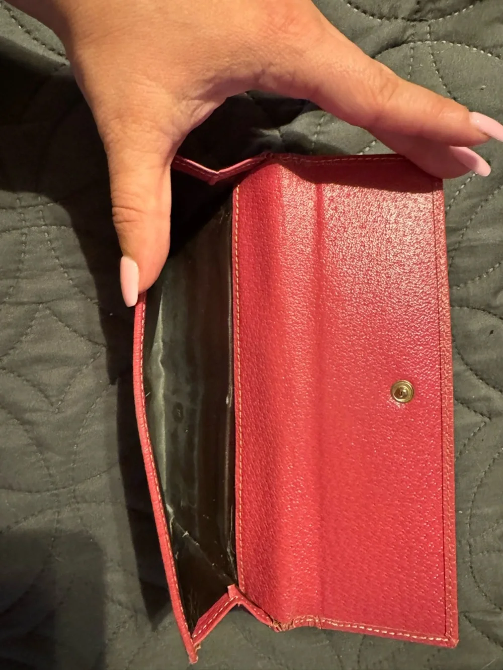 Gucci Beige GG Canvas Continental Wallet with Pink Trim and Web Bow - Picture 2 of 3